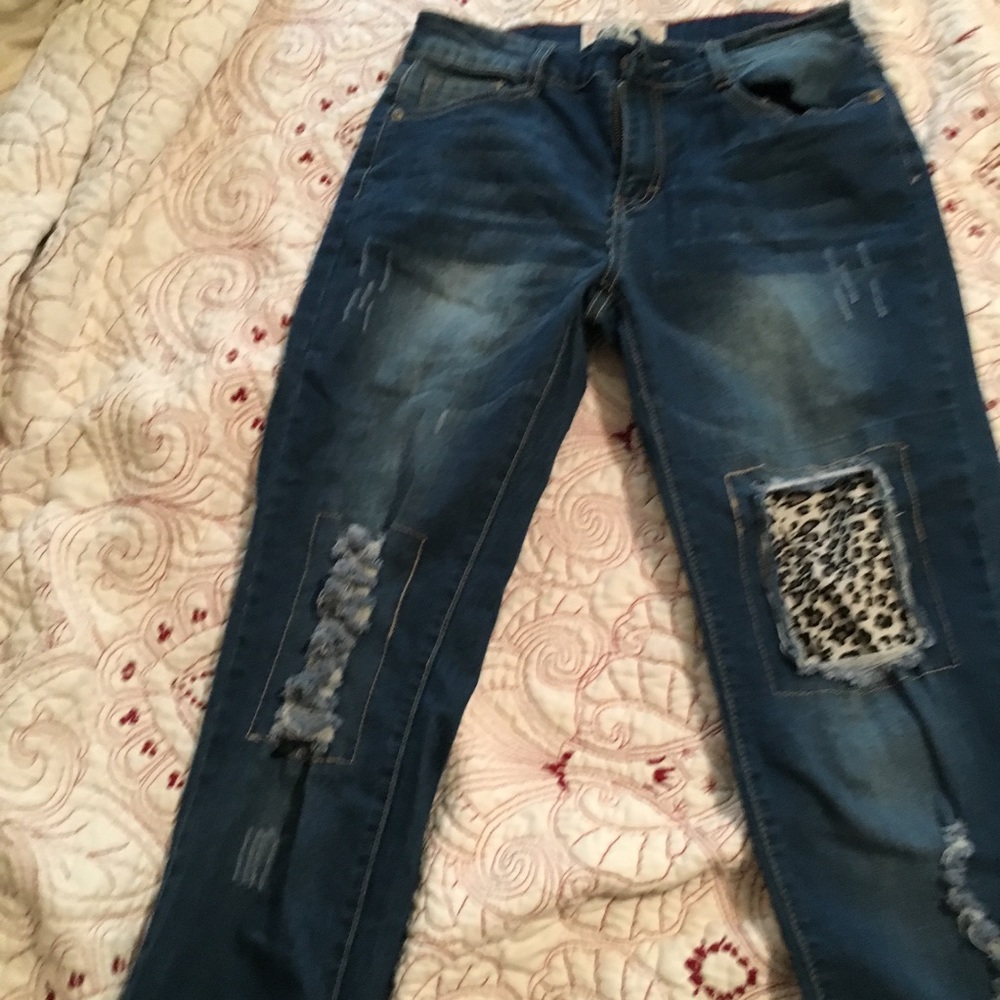Cute ankle jeans- NWOT